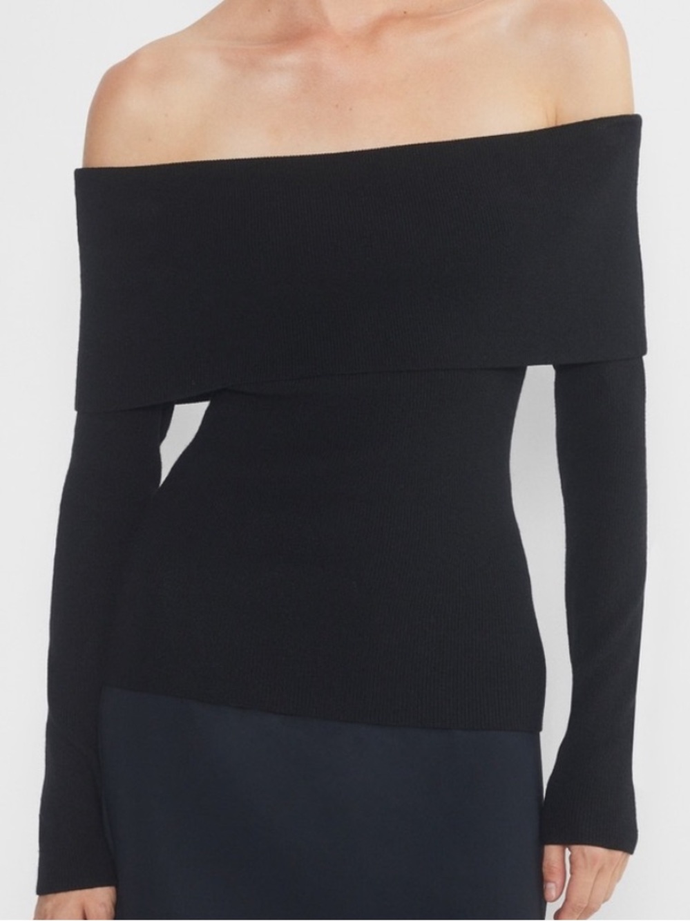 Wilfred Black Off-the-Shoulder Fold-Over Sweater